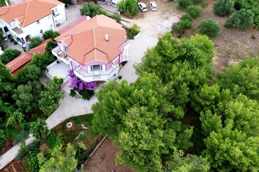 Apartments La Mirage Pirovac Extérieur photo